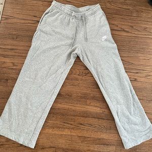 Nike Sweatpants